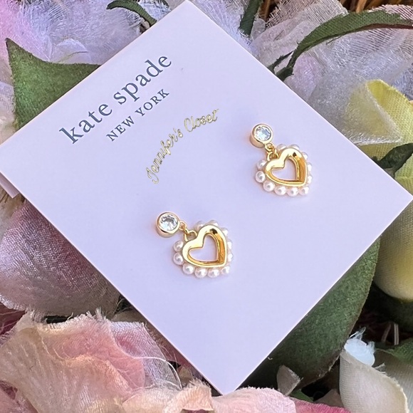 KATE SPADE ♠️ Pearl Heart Drop Earrings - Picture 10 of 10